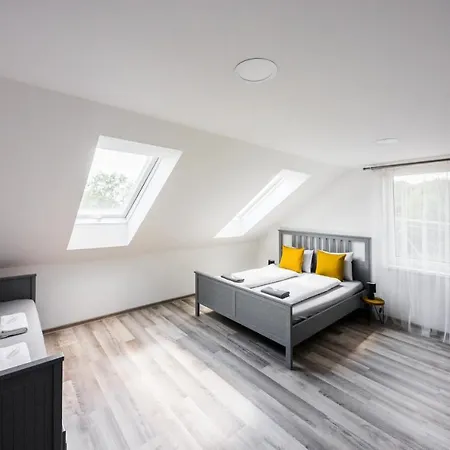 Sklep Na Správném Místě - Degustace, A Wellness Apartmán *