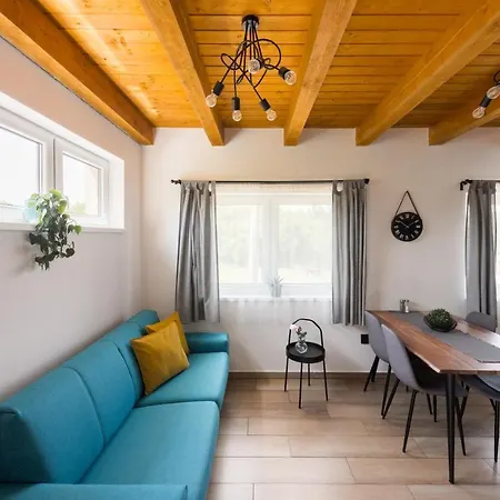 Apartment Sklep Na Spravnem Miste - Degustace, A Wellness *