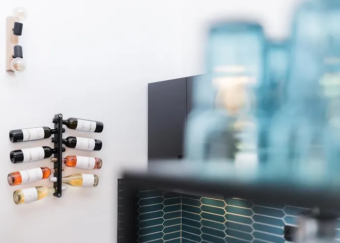 Sklep Na Správném Místě - Degustace, A Wellness * Brod nad Dyji